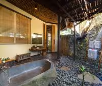 Вилла Taman Ahimsa, Ванная комната для гостей